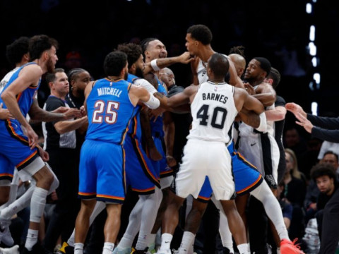 NBA揭幕战录像完整版-雷霆vs马刺全场回放（10.21）文班亚马低迷13中1