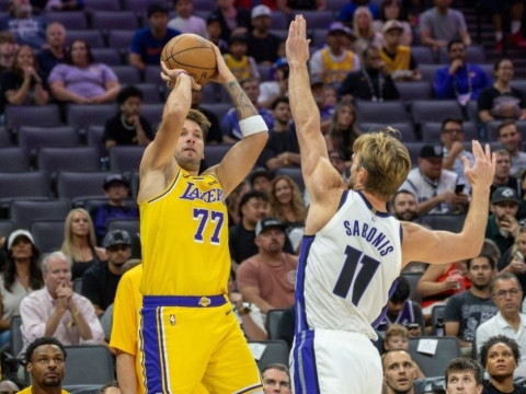 nba直播在线观看高清直播：常规赛湖人vs爵士（10.26）附首发名单预测