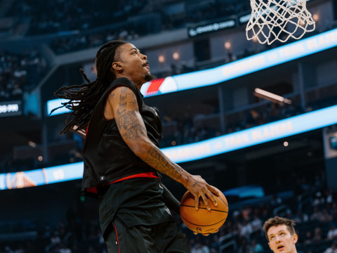 nba直播在线观看高清直播：常规赛太阳vs开拓者（10.22）附首发名单预测